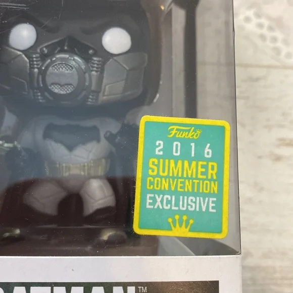 Funko Pop Batman #131 Suicide Squad 2016 Exclusive Figure - Picture 3 of 8